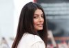 #Venezia76: Alessandra Mastronardi sul red carpet del film “The Laundromat” The Laundromat