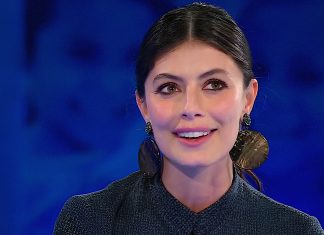 Alessandra Mastronardi ospite al programma TV Rai “Noi e…” come ambasciatrice Unicef